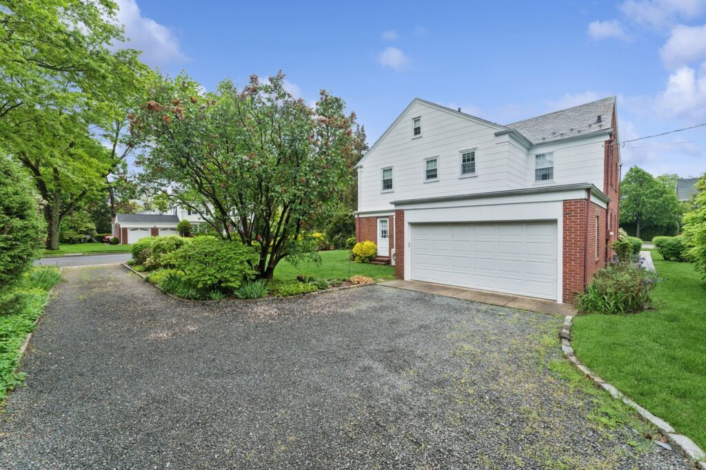 07_94StratfordAve_2007_Large 07_94StratfordAve_2007_Large